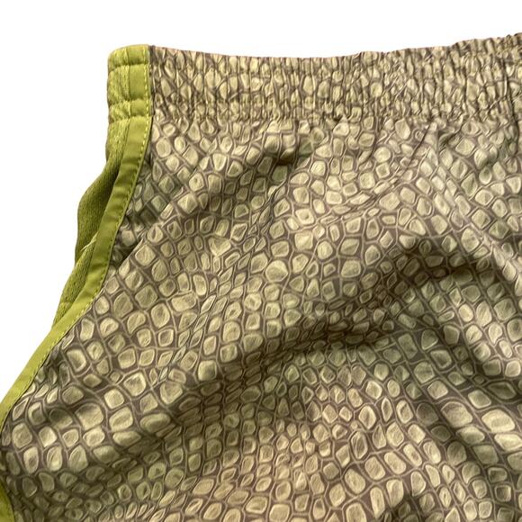 Nike Kids Dri-FIT All Over Print Tempo Shorts  Moss/Reflective Silver large - Picture 5 of 8